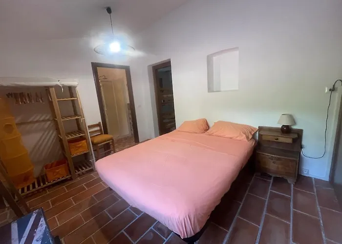 Дом отдыха Esterel Family House Cote D'azur