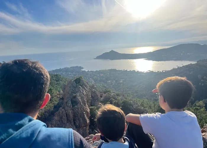 Semesterbostad Esterel Family House Cote D'azur *